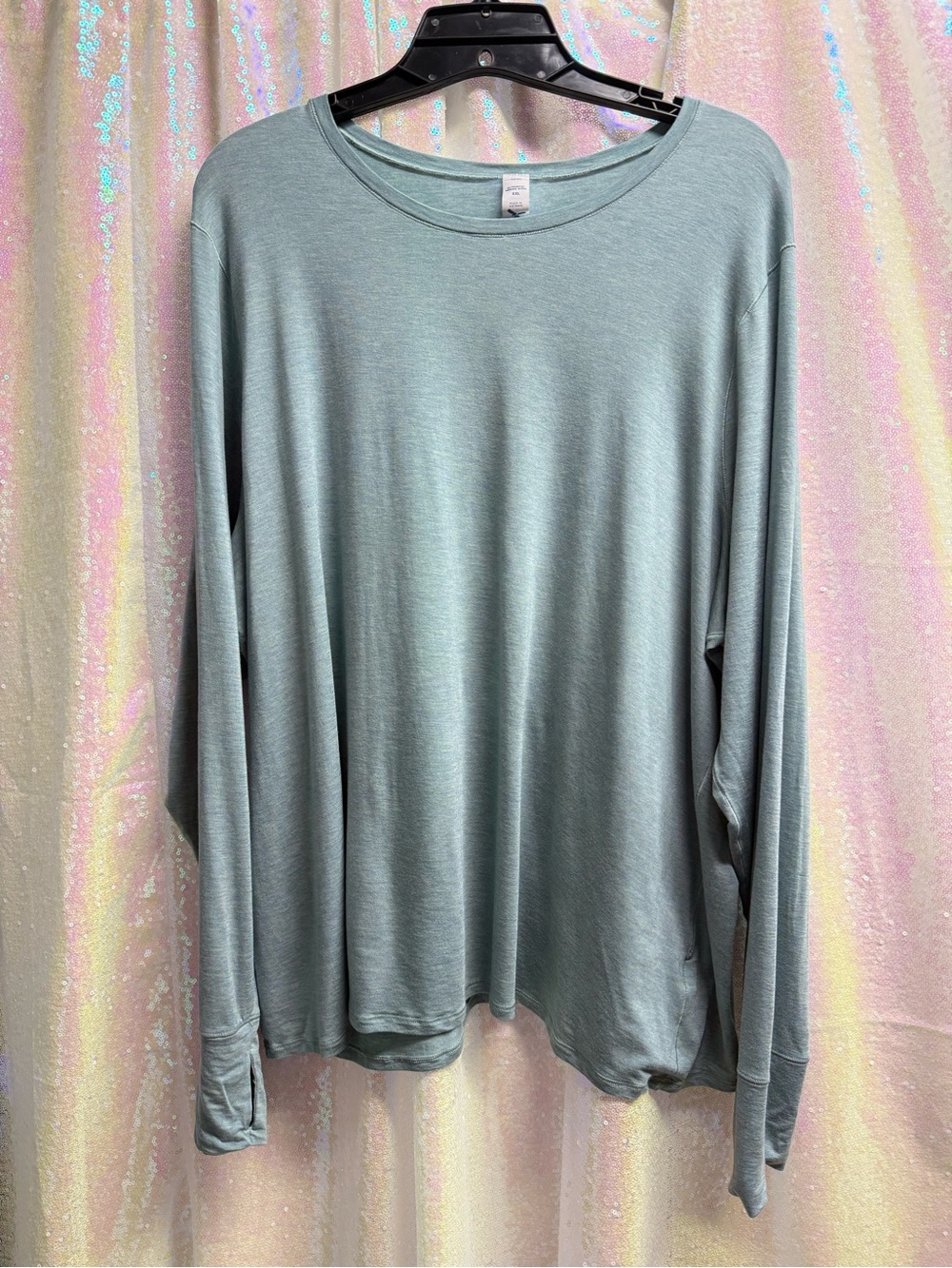 Light Sage Long-Sleeve women’s Crew Neck Shirt size XXL